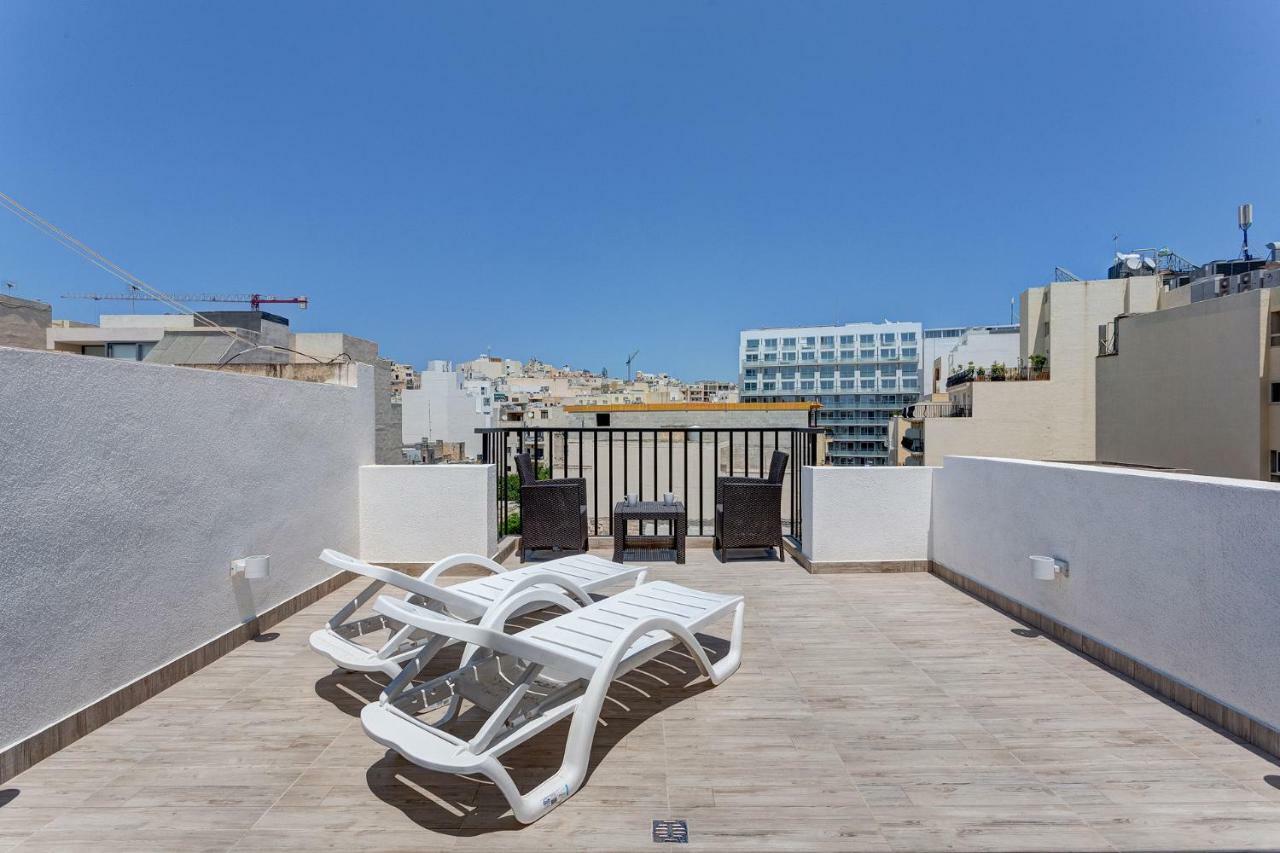 Cosy 1Br Penthouse With Terrace, Great Location Apartment Gzira Luaran gambar