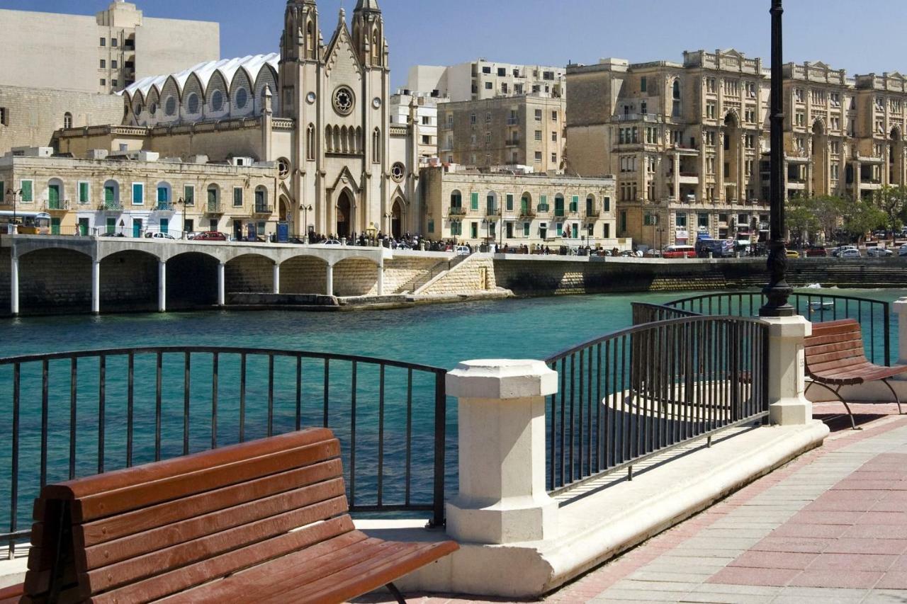 Cosy 1Br Penthouse With Terrace, Great Location Apartment Gzira Luaran gambar